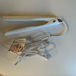 T3 Lucea straightener - like new